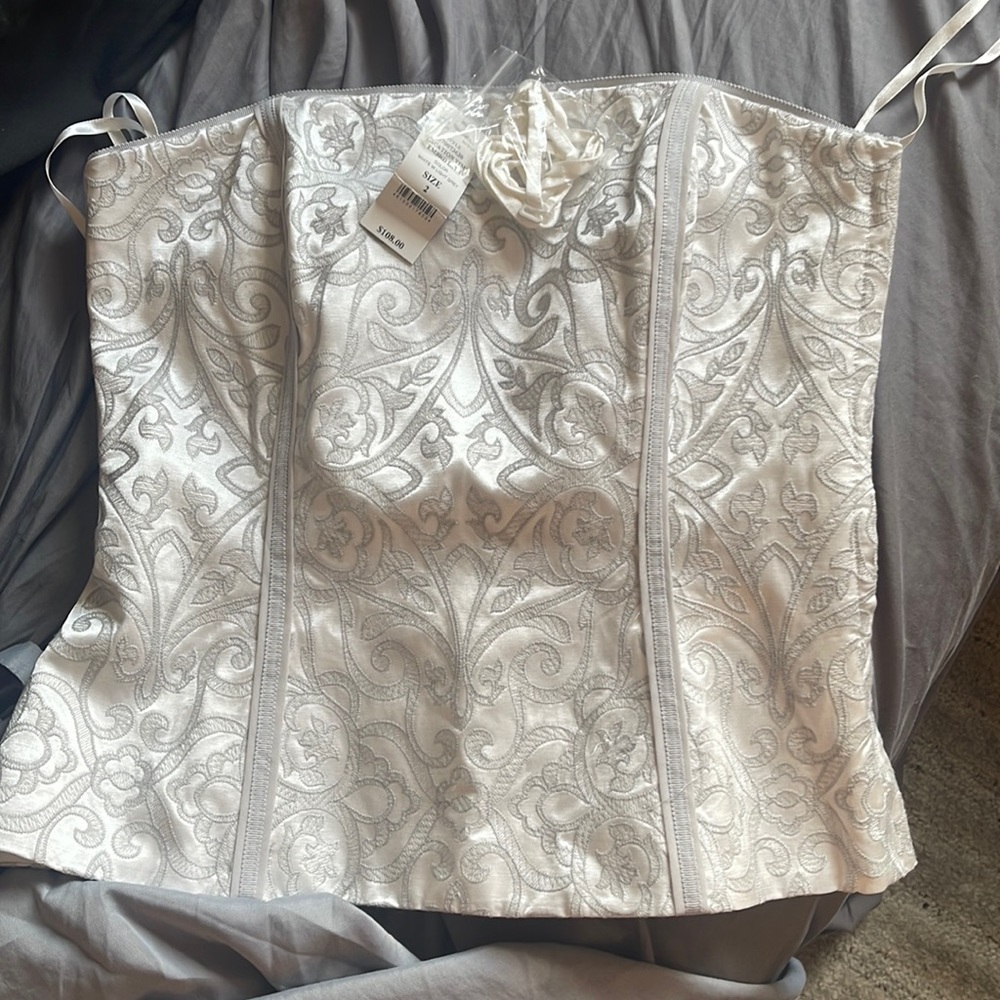 White/silver strapless tank - NWT